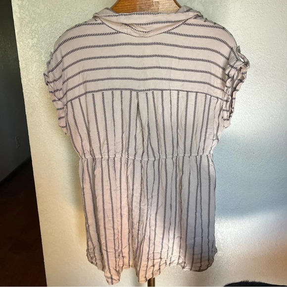 SWEET WANDERER ~ Cream Striped Maternity Half Button Lightweight Too - Picture 3 of 9